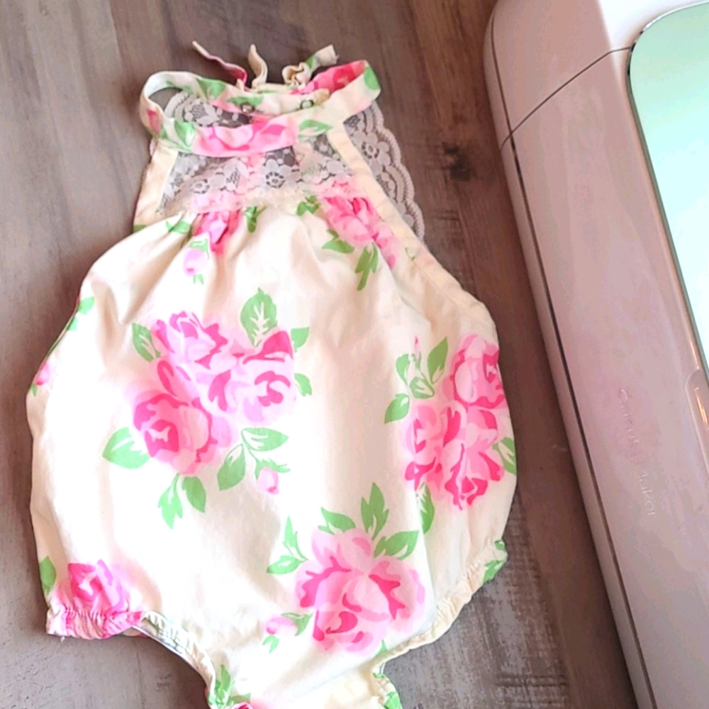 Floral/lace romper (9M)